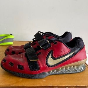 Nike Romelo Men’s 11 Weightlifting Shoes
